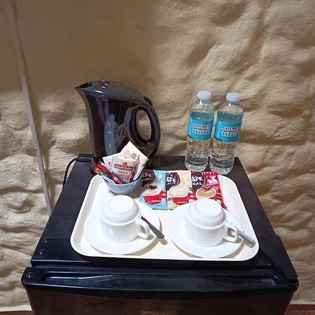 Midnite Inn Panglao Εξωτερικό φωτογραφία