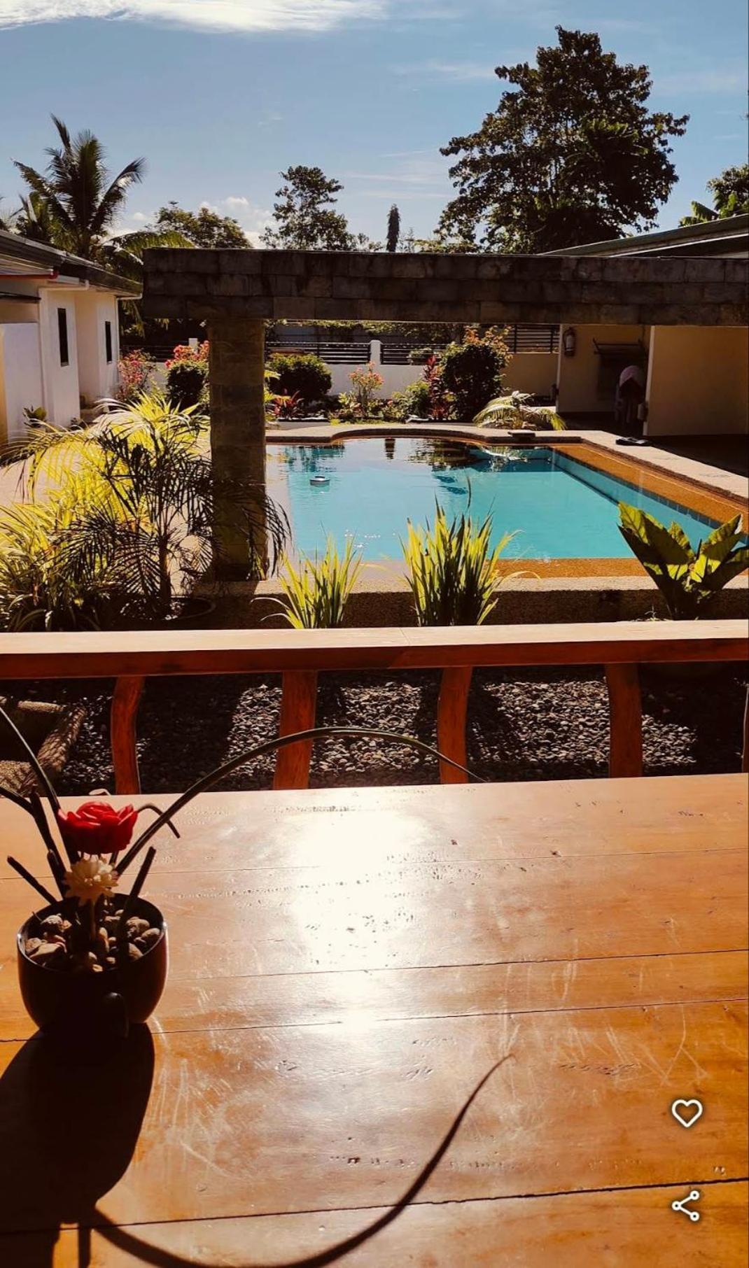Midnite Inn Panglao Εξωτερικό φωτογραφία